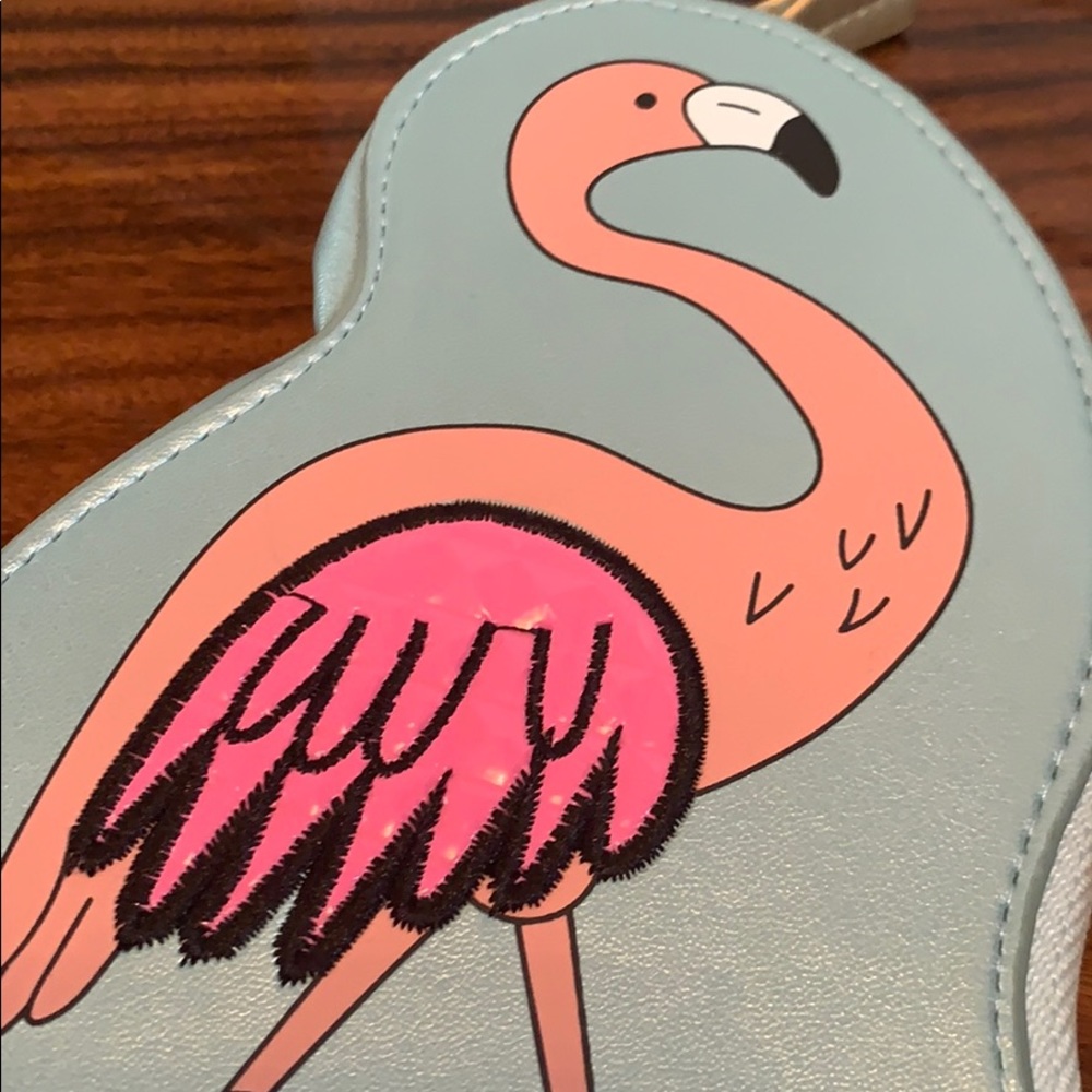 Flamingo Case - Picture 2 of 5